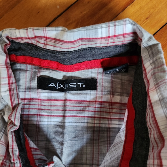 Plaid button up, size L - Picture 2 of 4